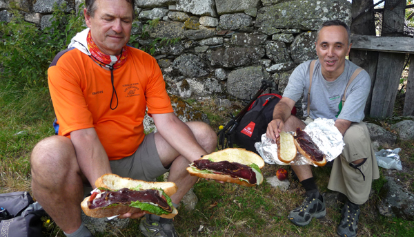 Comida (Pedazo bocadillos de Cecina)